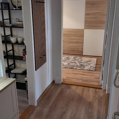 Bei Berlin * וילדאו